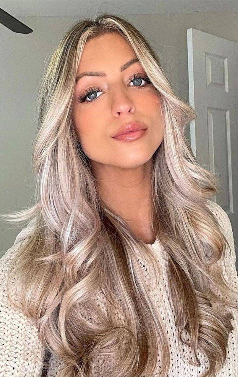 Pearl Blonde Curtain Bangs