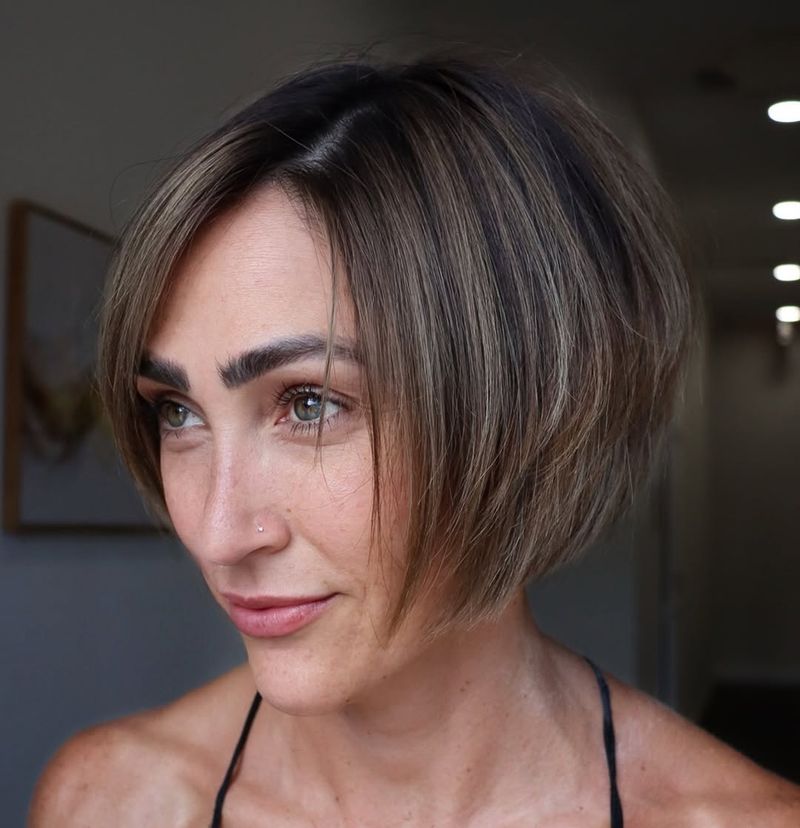 Tousled Jaw-Length Crop