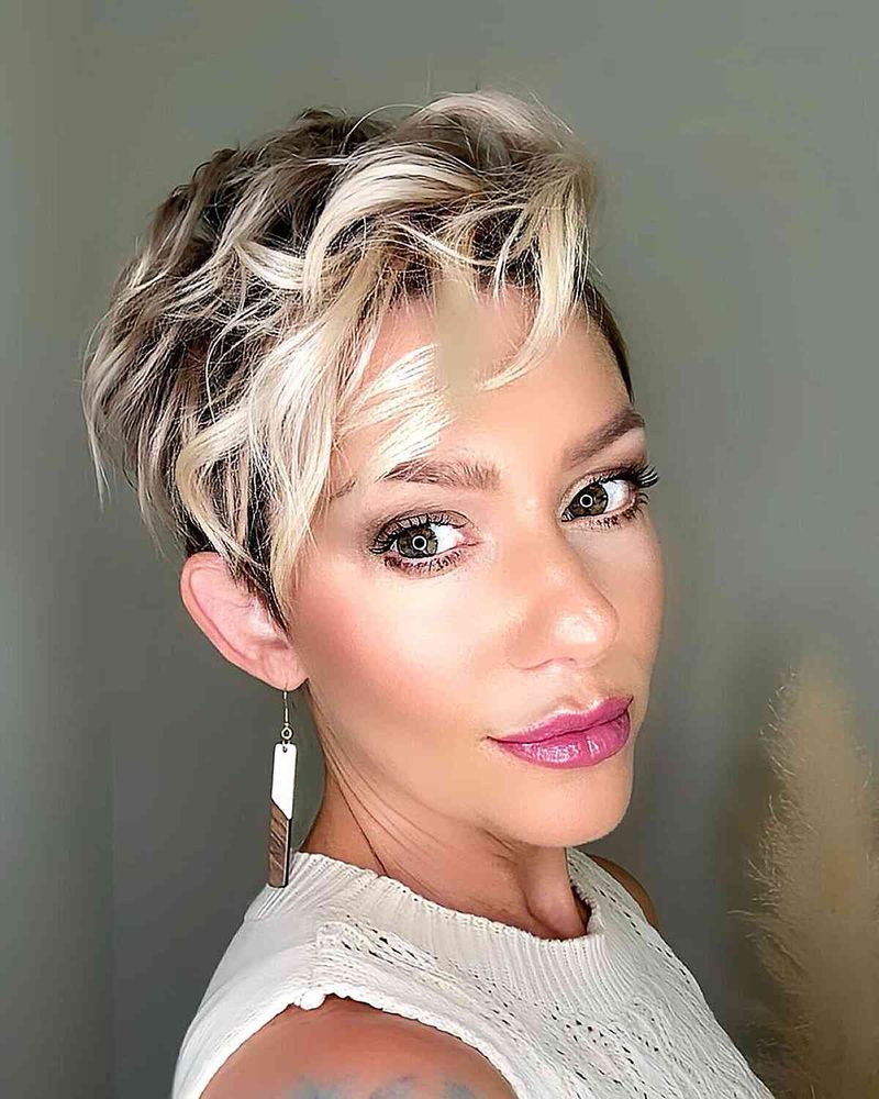 Corte Pixie com Textura