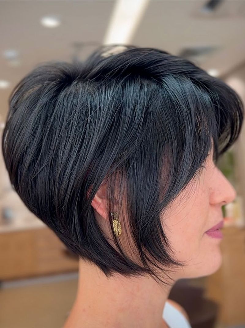 Volumized Crop With Textured Fringe