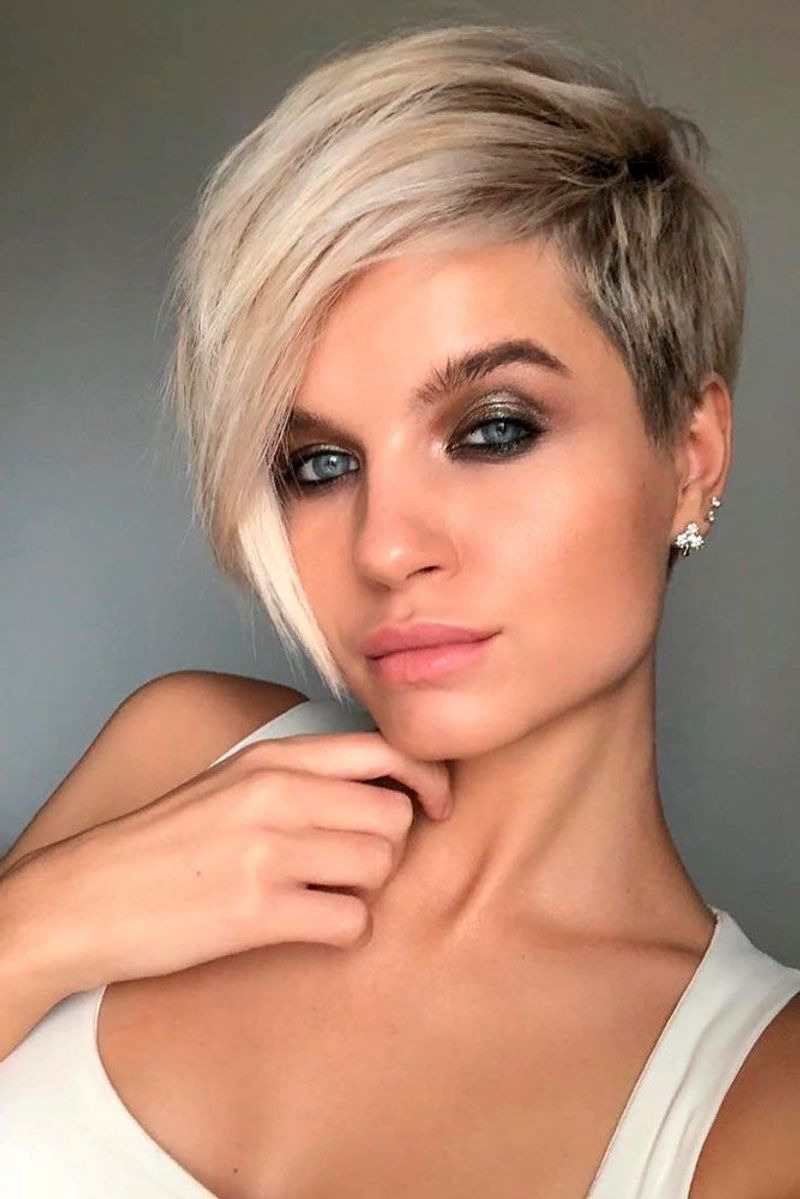 Pixie com corte lateral