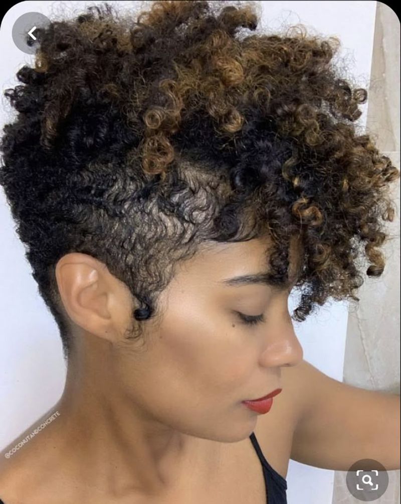 Afro cónico