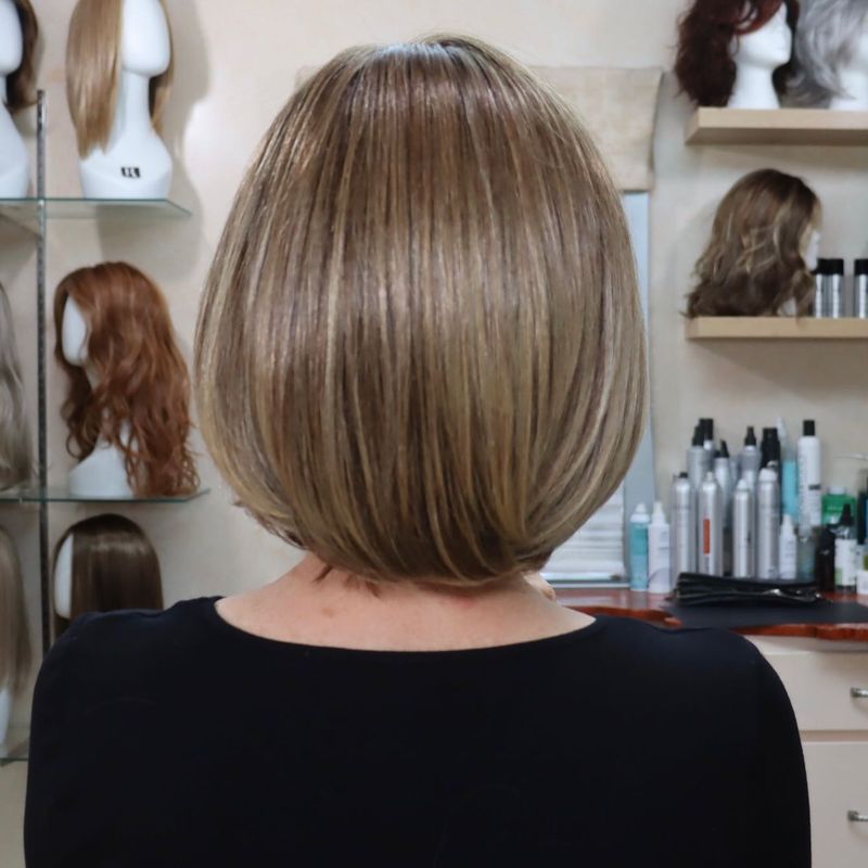 Graduated Bob with Volume