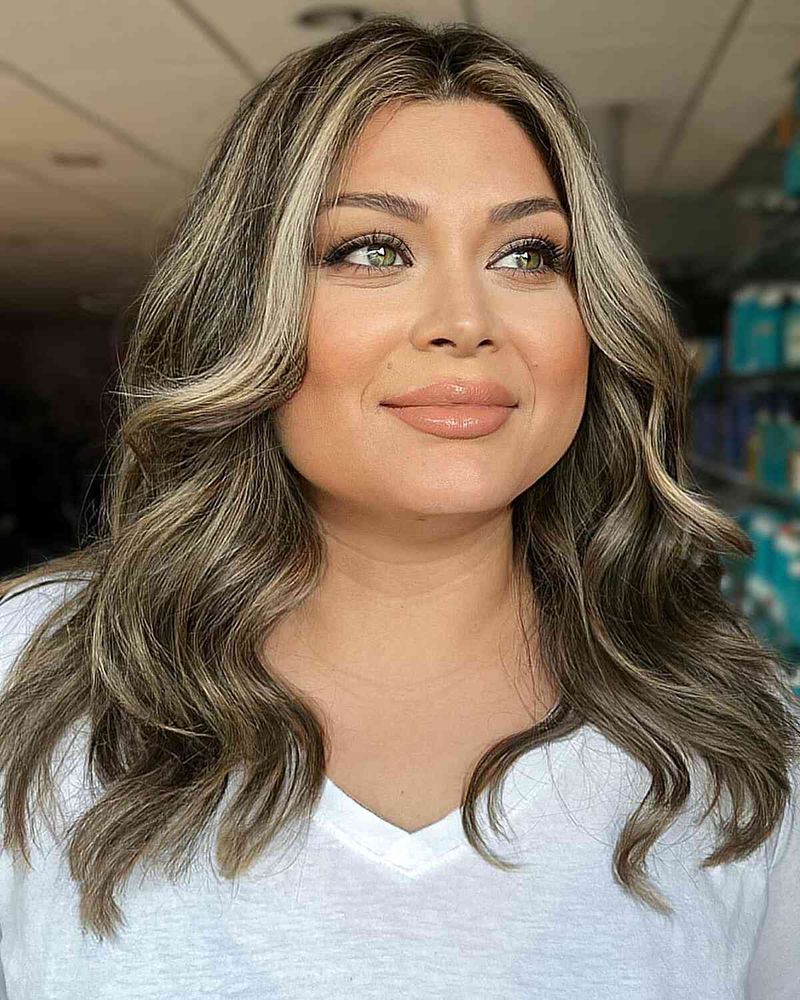 Shoulder-Length Lob with Center Part