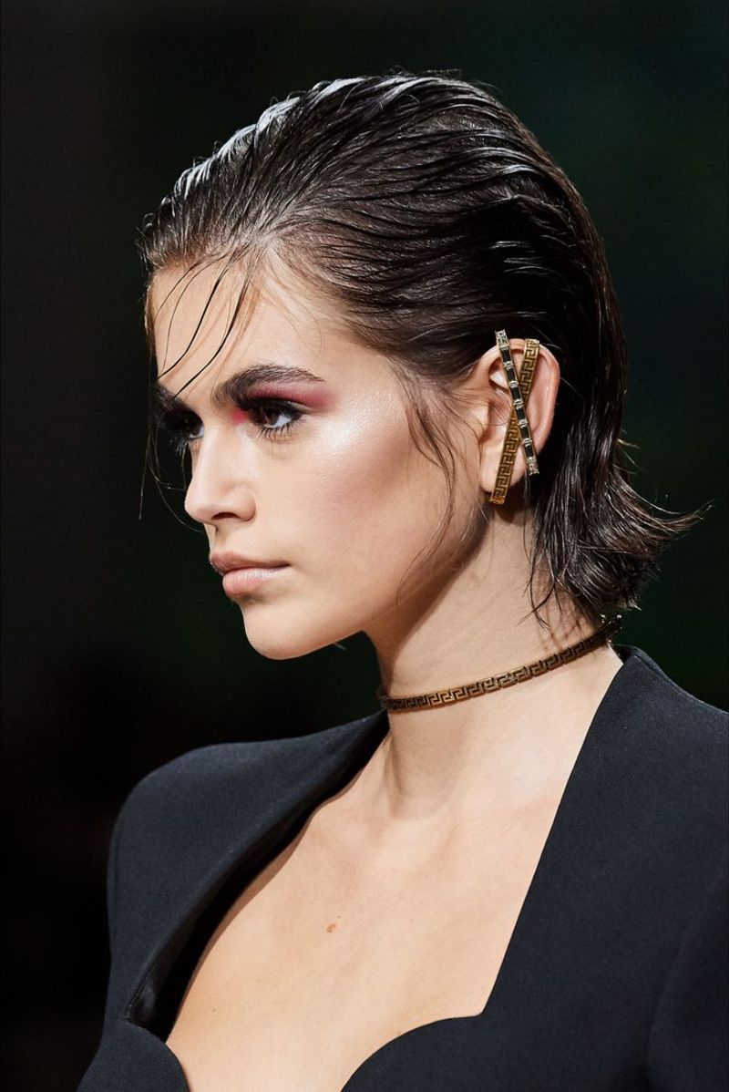 Look Wet Slicked-Back