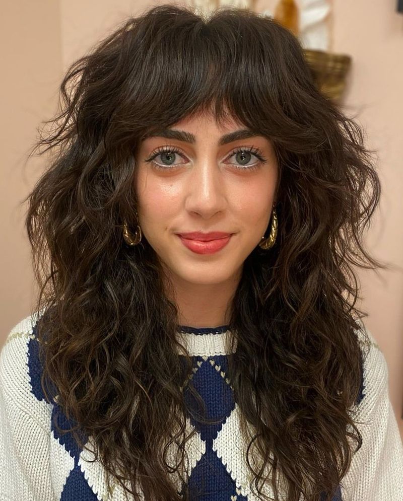 Low-Maintenance Wavy Wolf