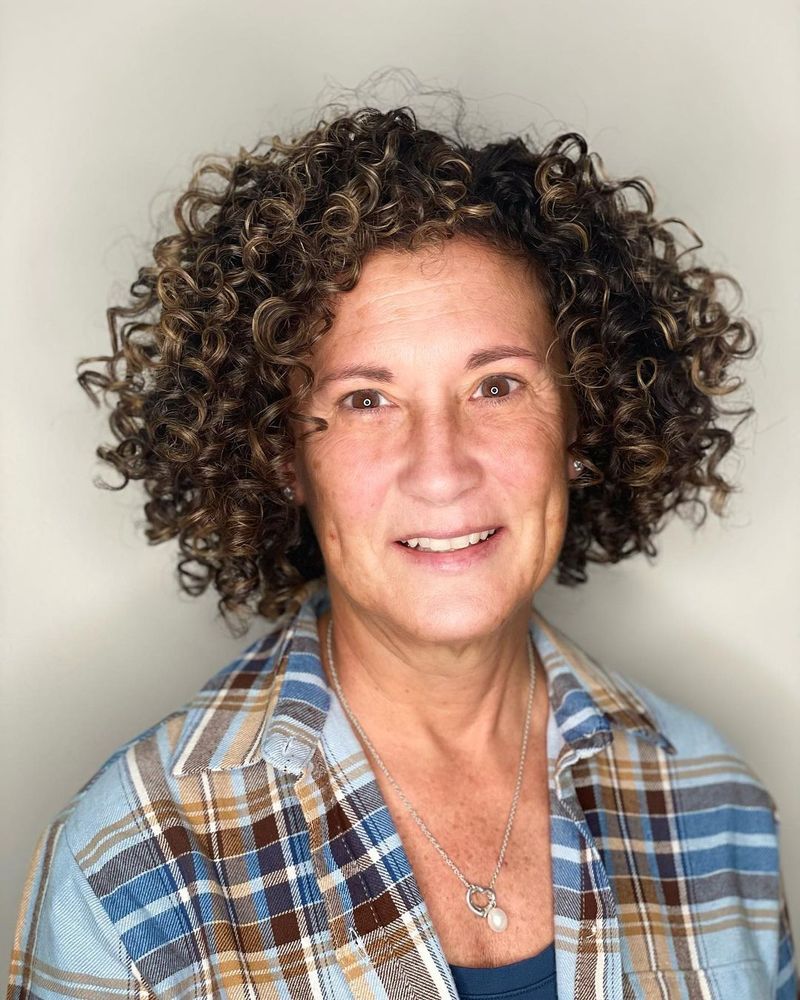 AGE-ADDING: Tight Curly Perm