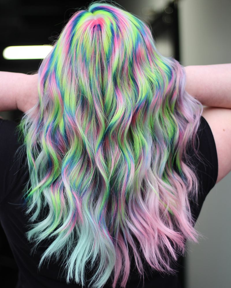 Holographic Color Melts