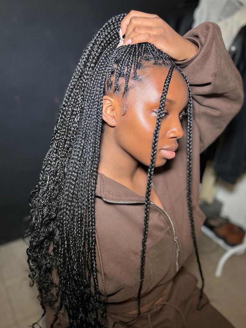 Micro Braids with Tendrils