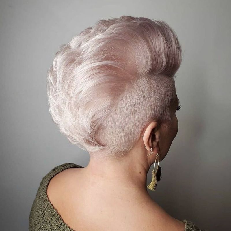 Dramatic Undercut Layers