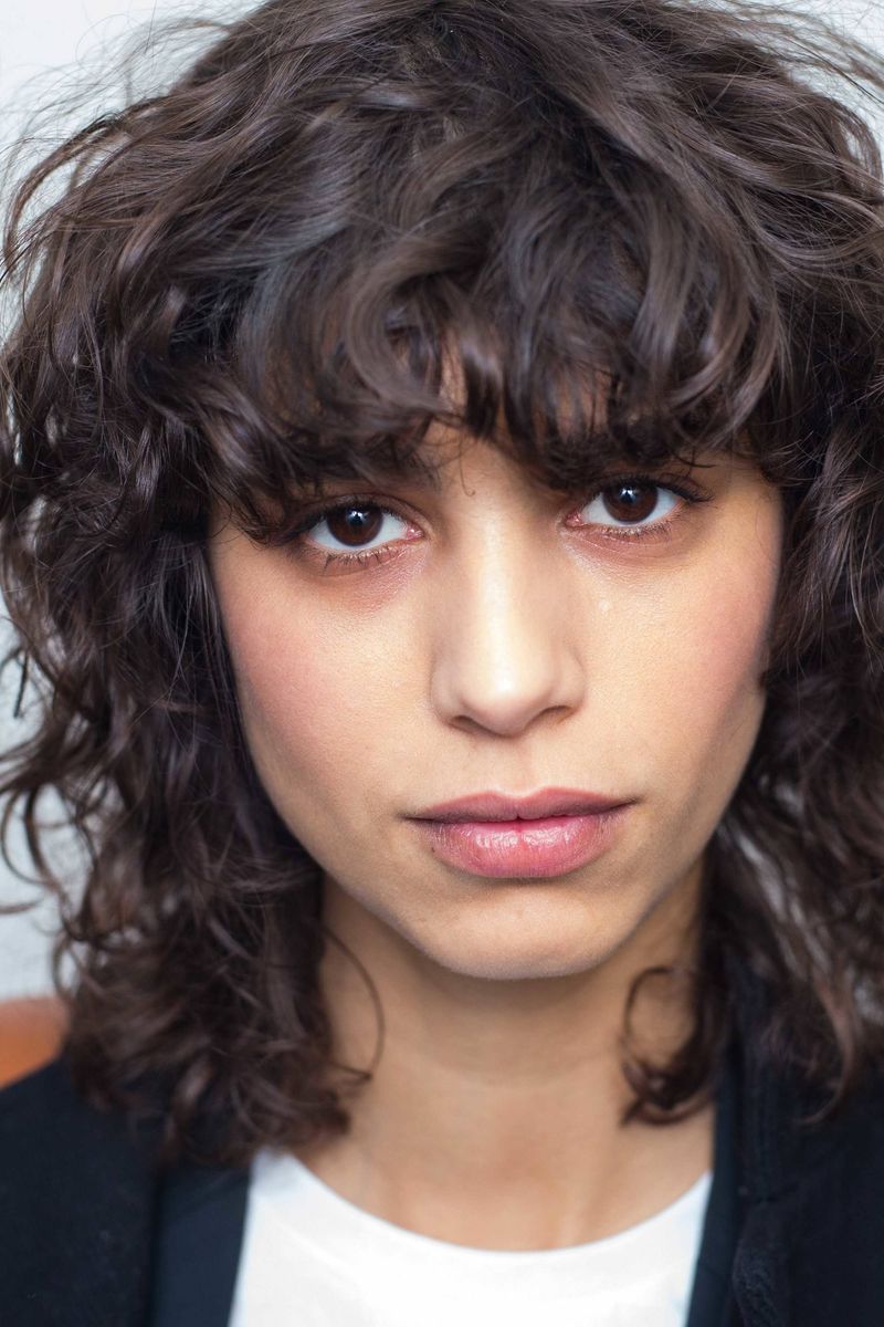 Undercut on Fine Curls