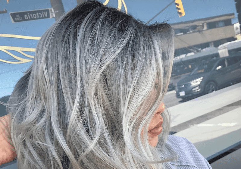 Silver-enhancing Glazes
