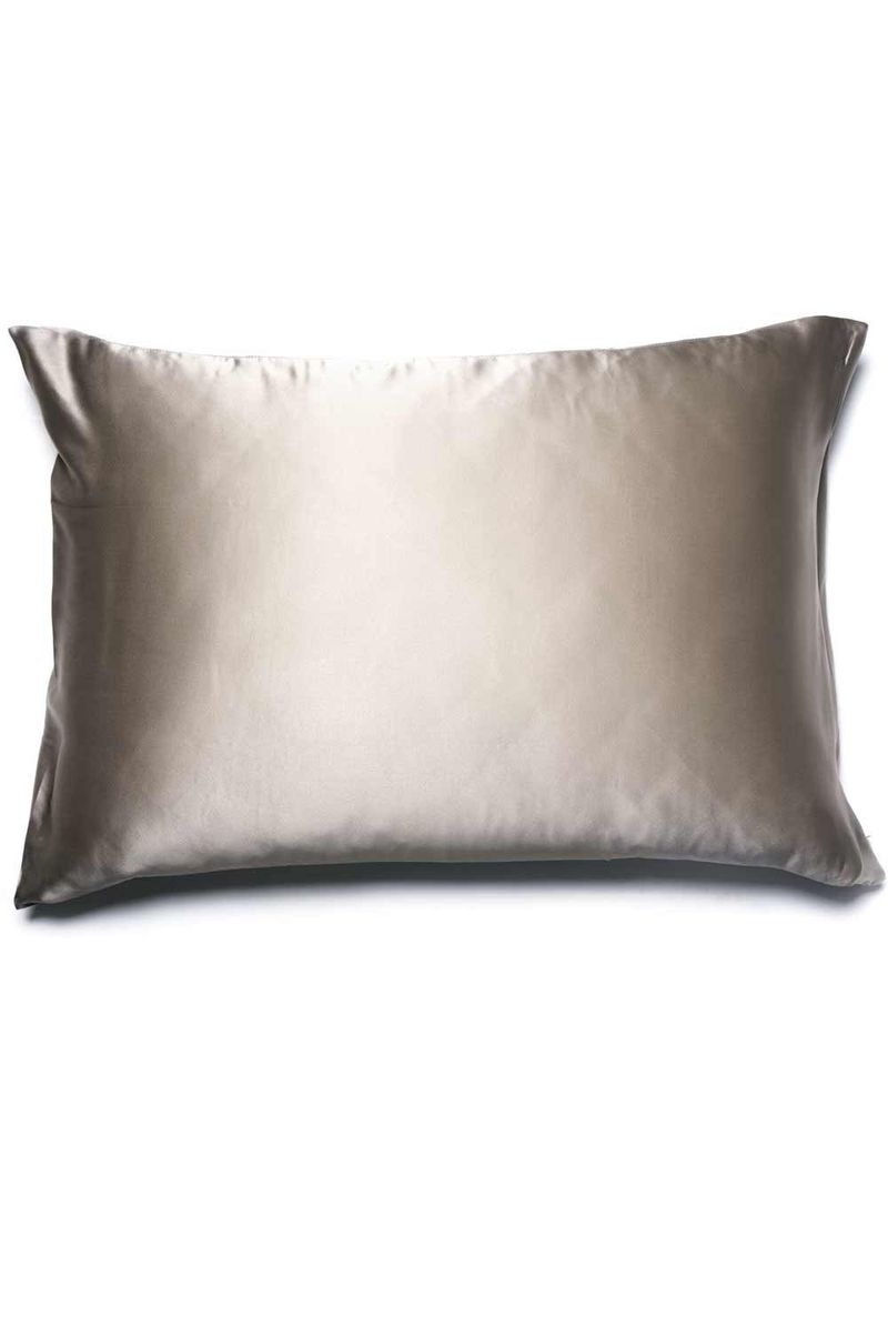 Silk Pillowcases Prevent Breakage