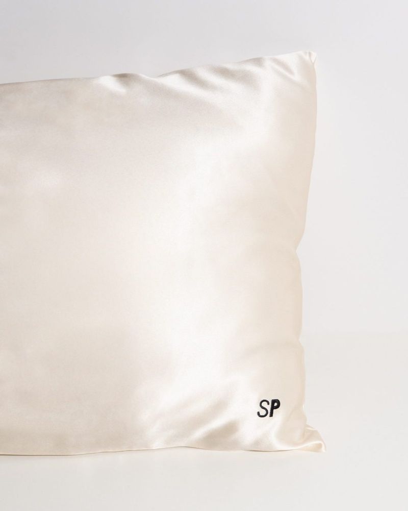 Silk Pillowcase Hair Hack