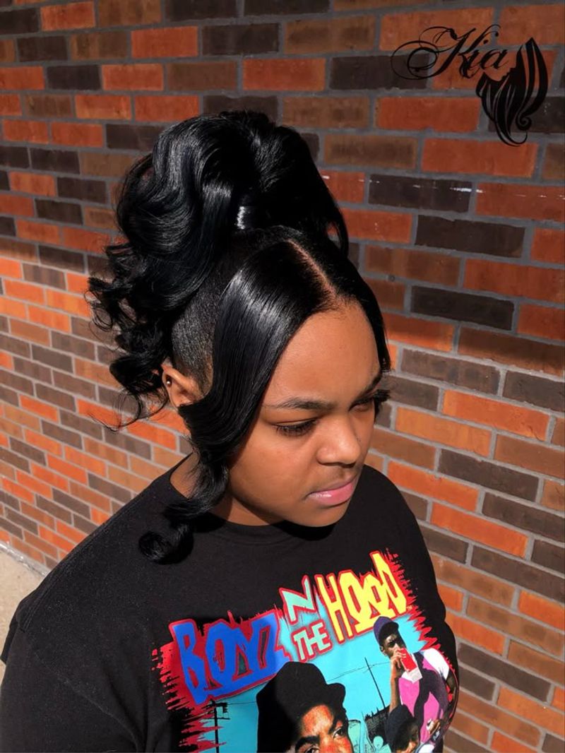 High Ponytail with Spiral Curls
