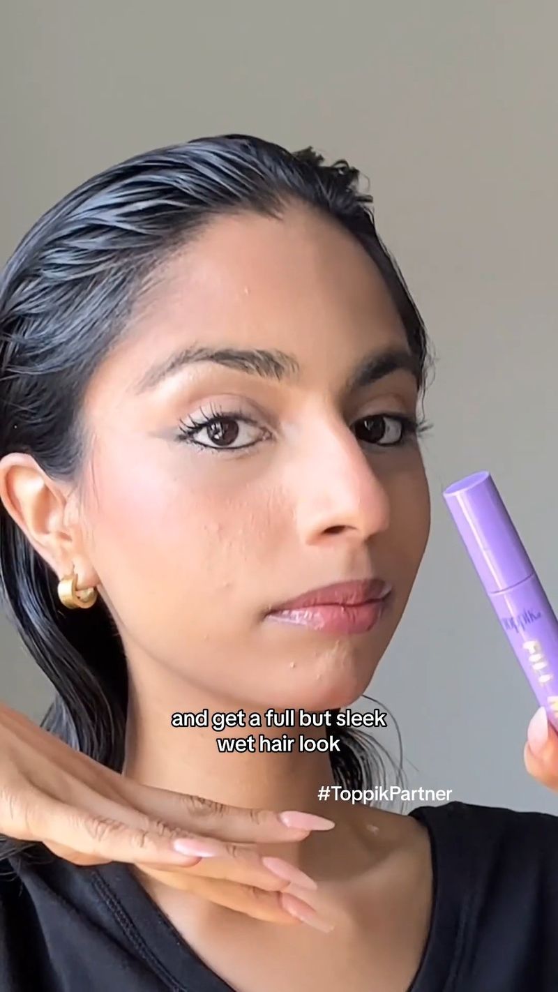 Slicked-Back Wet Looks