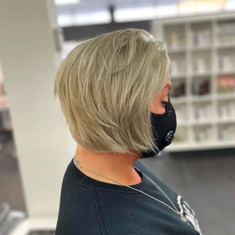 Graduated Bob with Stacked Layers