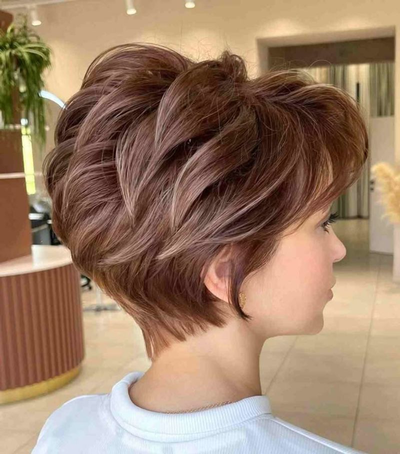 Pixie with Dimensional Color