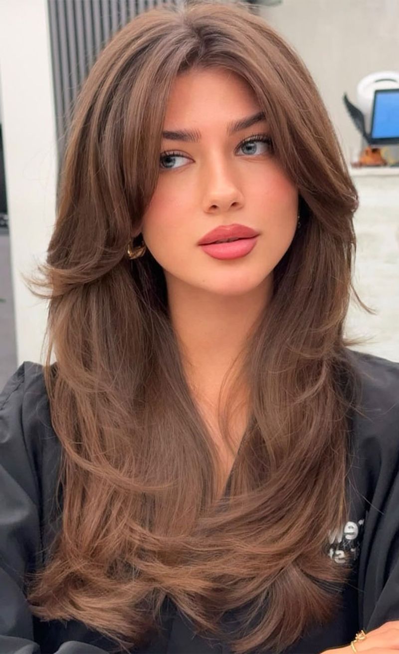 Short Layers On Long Hair 18 Examples Of This Hot Trend