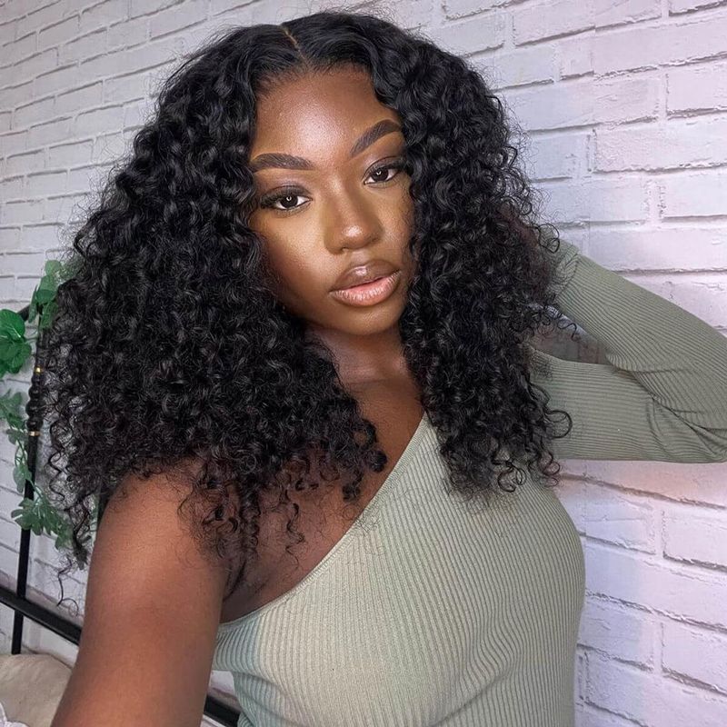 Dramatic Center Part With Defined 3C Curls