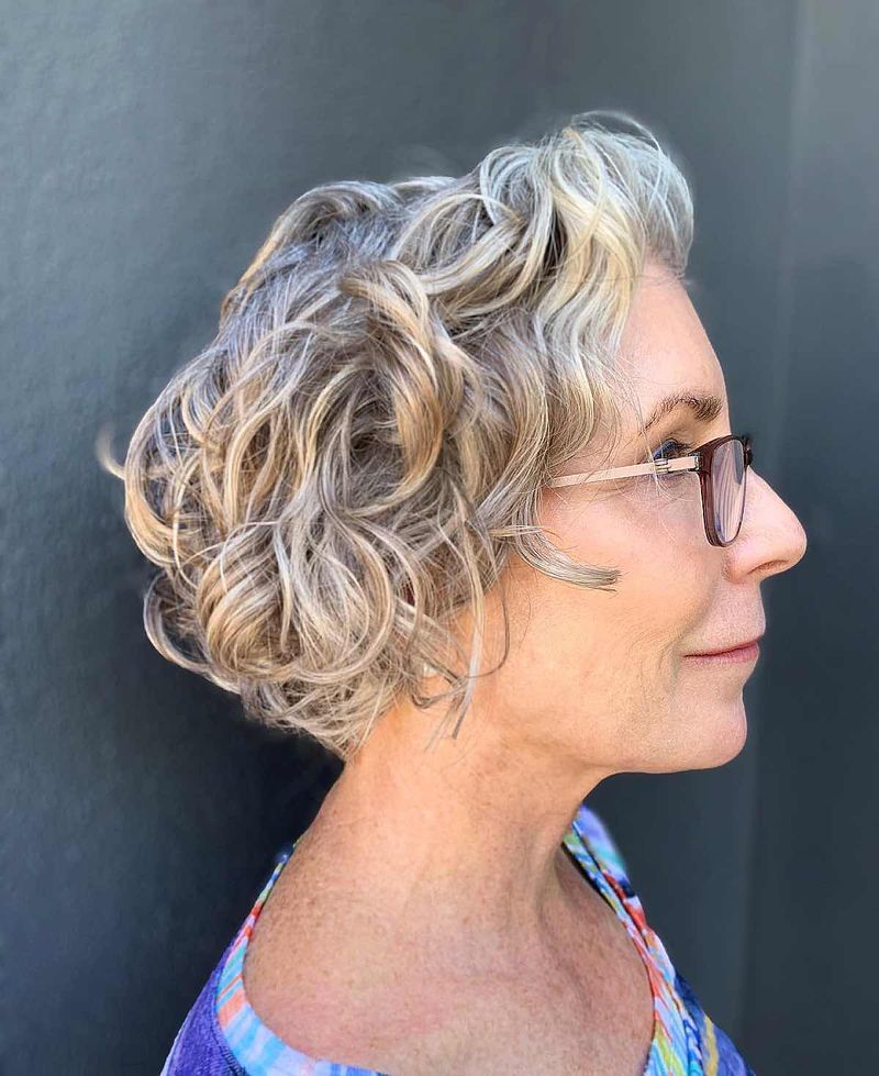 Soft Curly Crop with Height