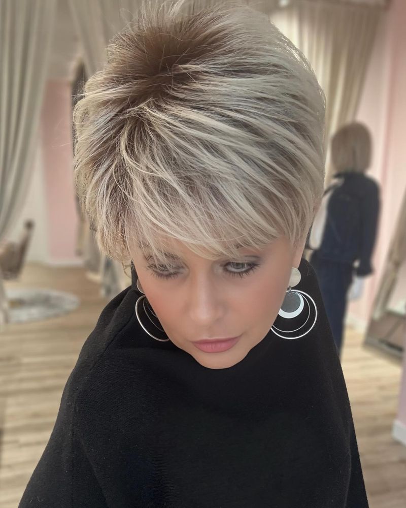 Tapered Pixie with Long Crown