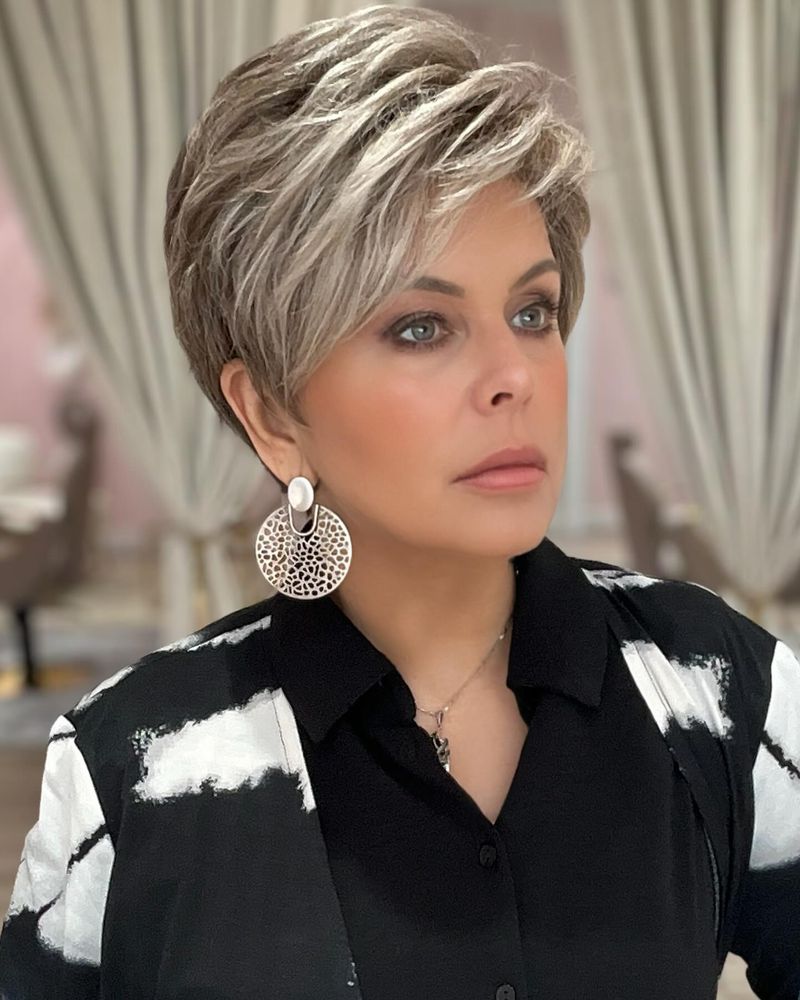 Choppy Pixie with Long Crown
