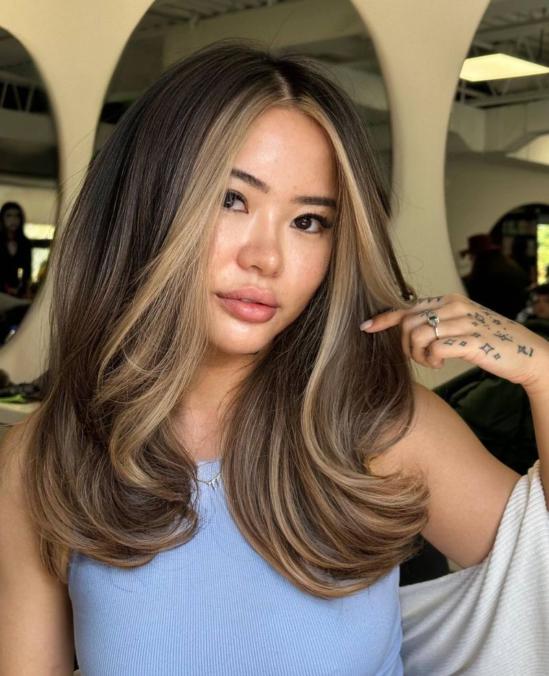 Long Hair with Money Piece Highlights