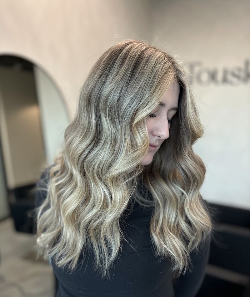 Tousled Waves With Root Lift