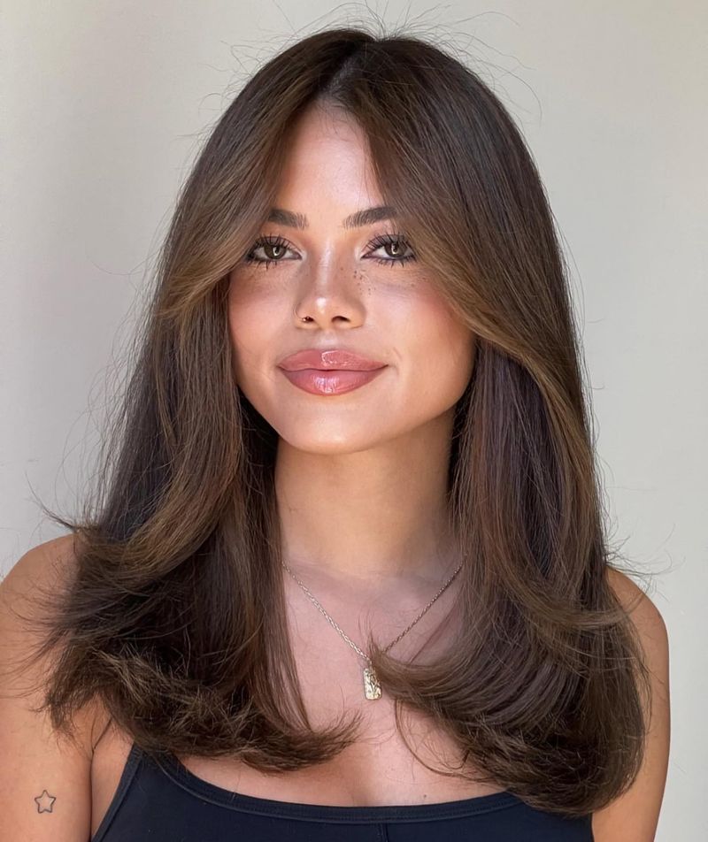 Face-Framing Styles Create Instant Lifts