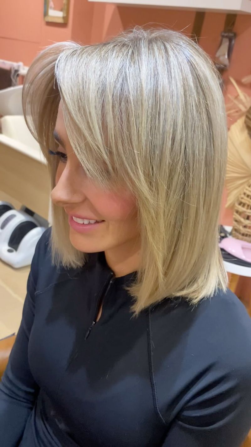 Modern Shoulder-Length Cut