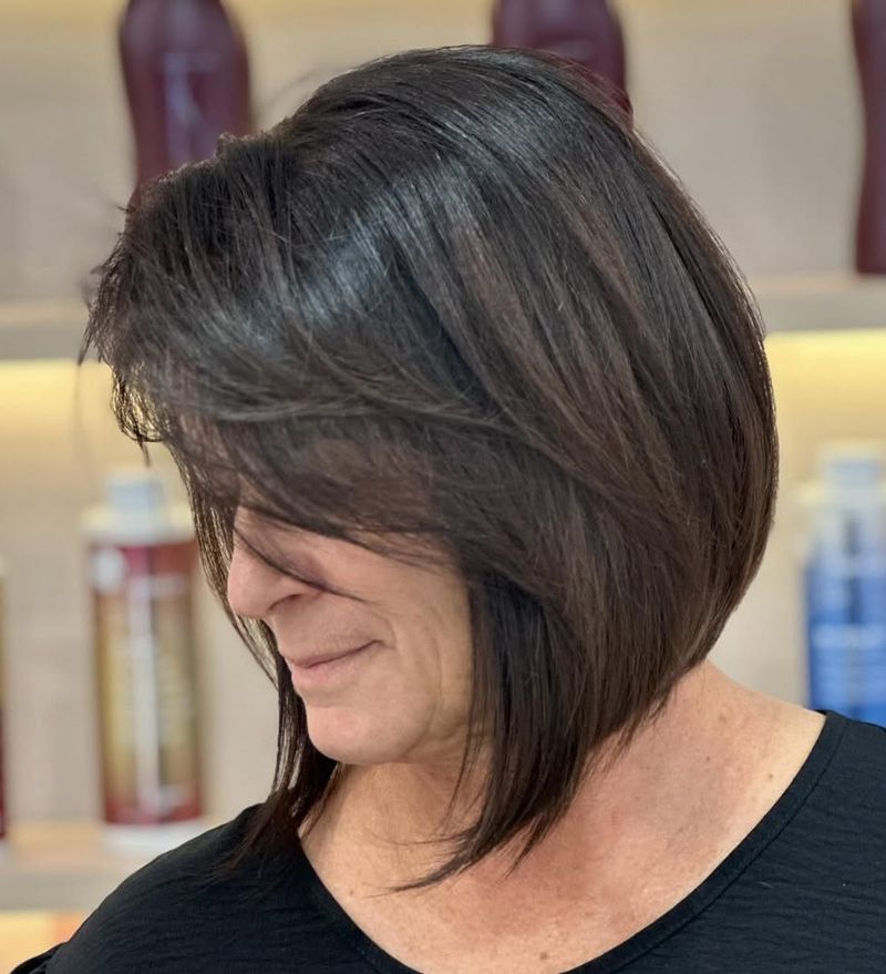 Graduated Bob With Internal Layers