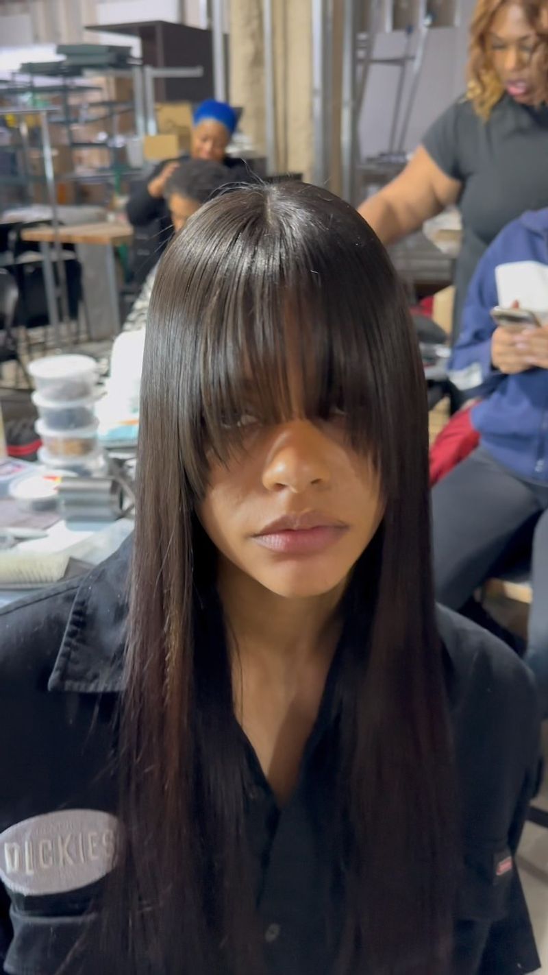 Poker-Straight Hair
