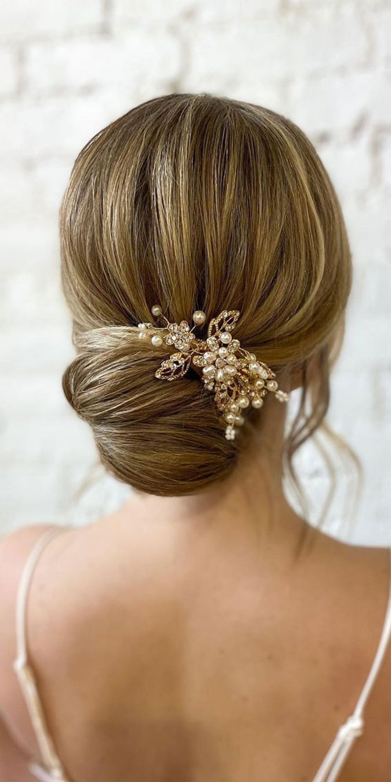 Elegante lage chignon
