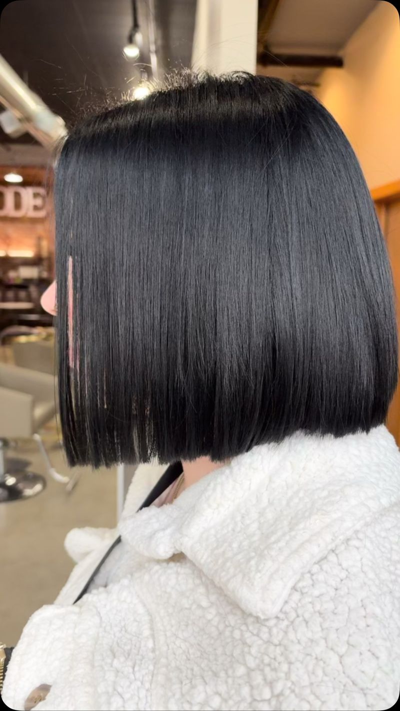 Razor-Sharp One-Length Bob