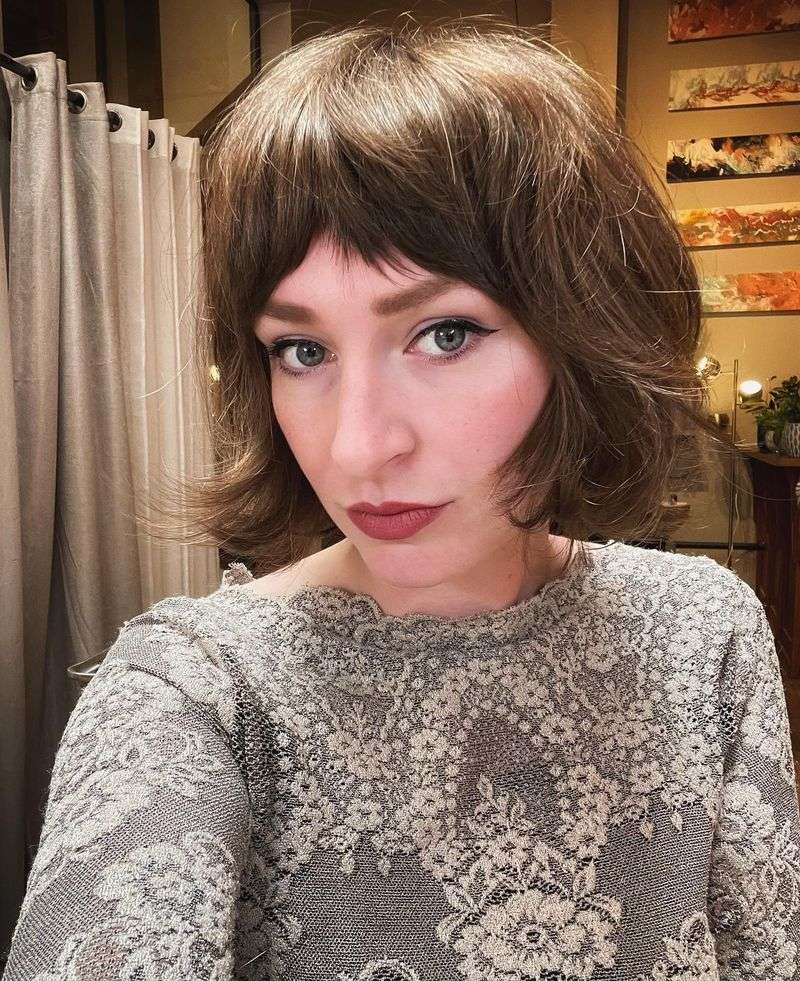 Vintage-Inspired Bob With Curved Bangs