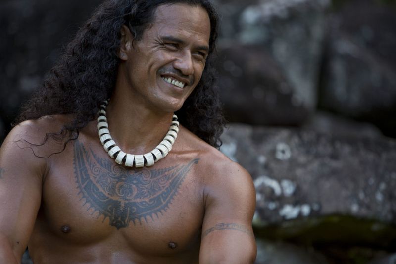 Maori-Influenced Side Design