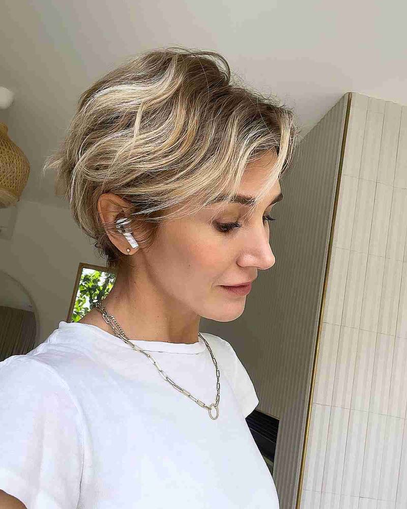 Create Textured Waves