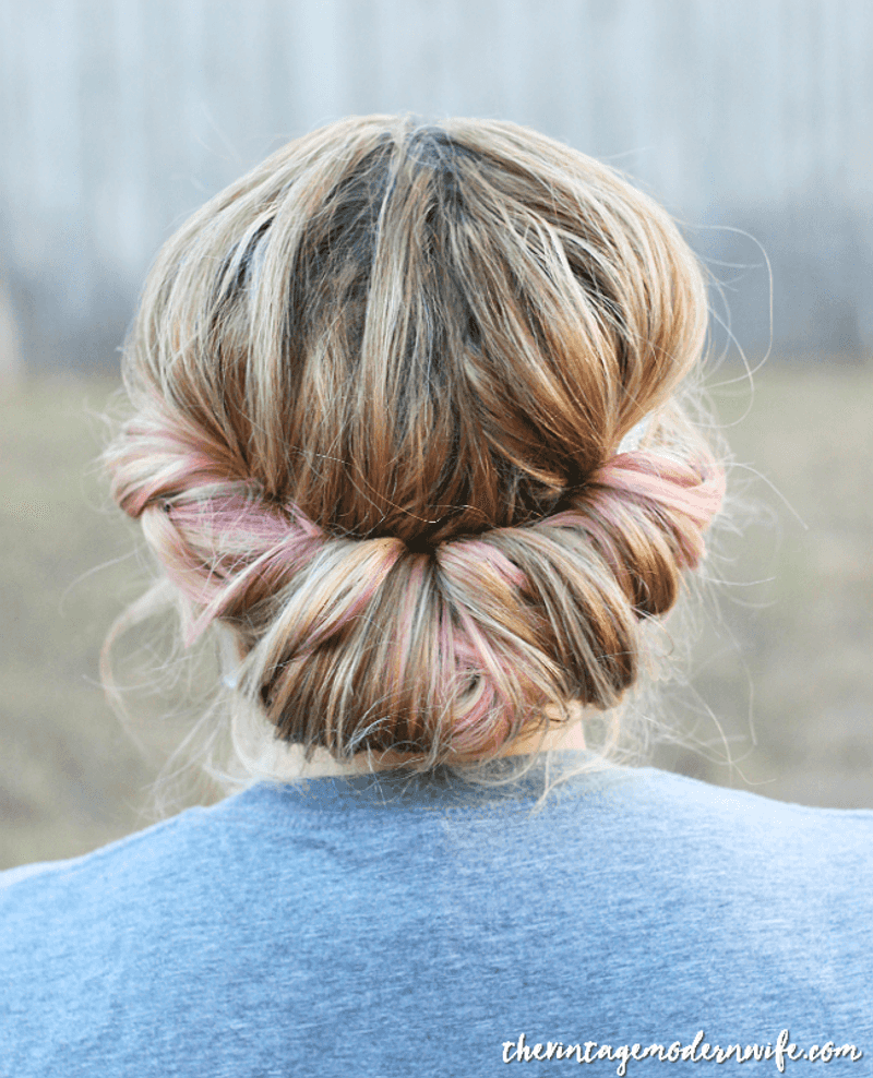 Five-Second Hair Tuck