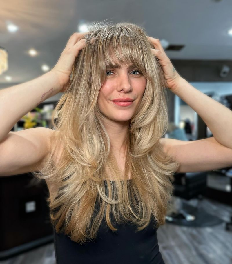 Curtain Bangs with Beachy Layers