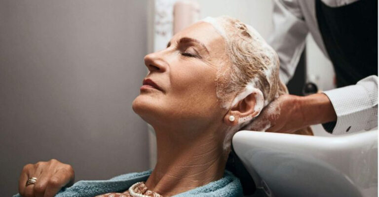 Unspoken Hair Salon Etiquette for Women Over 50