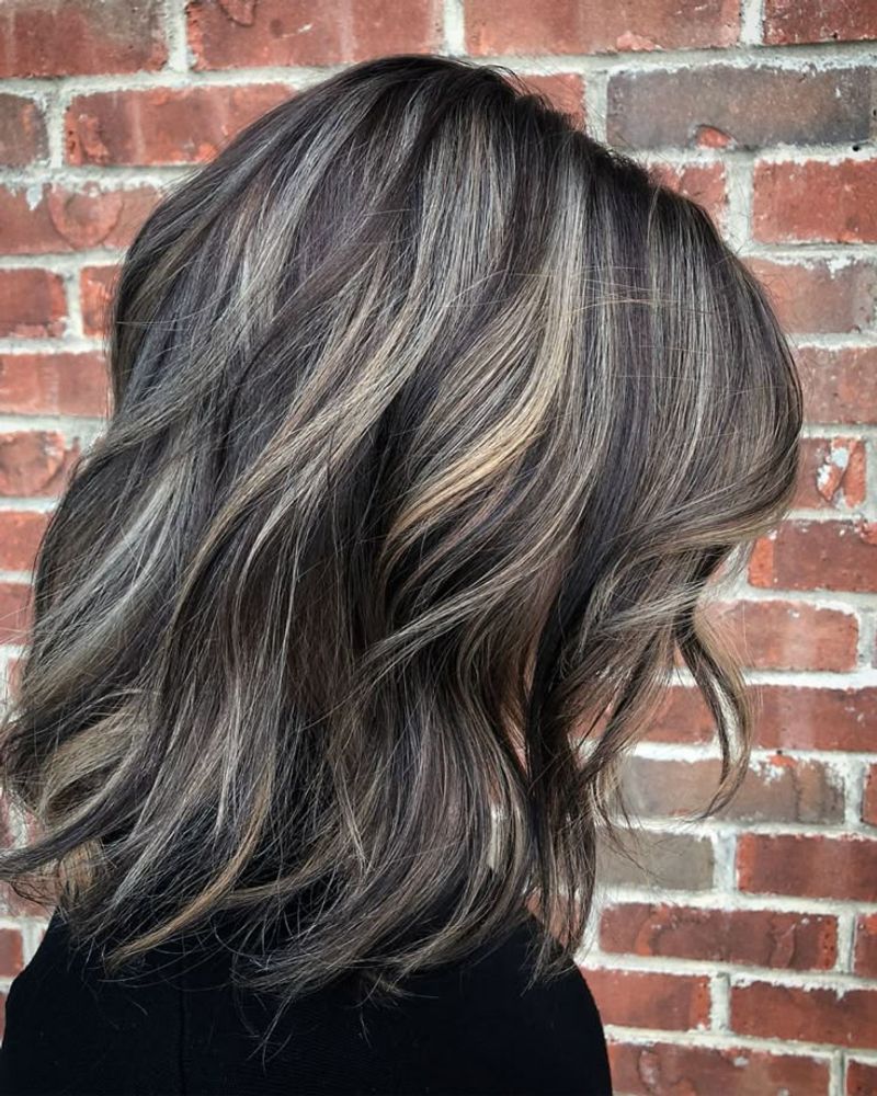 Less Noticeable Grays