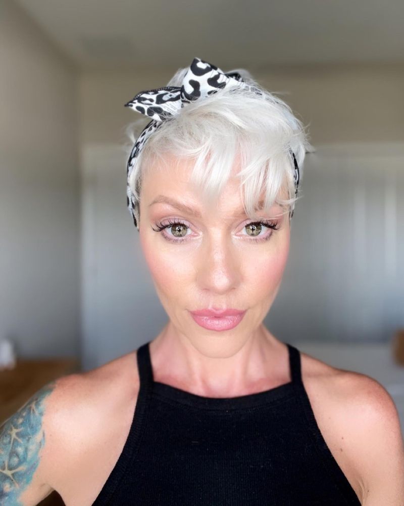Textured Pixie with Accessories