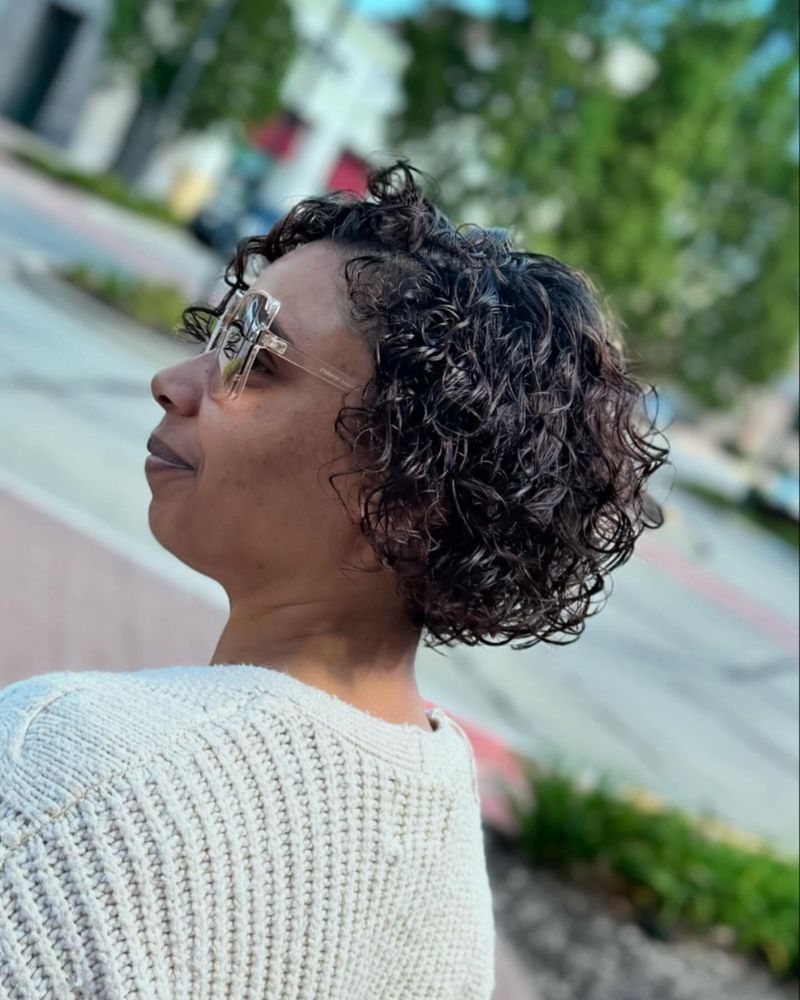 Asymmetrical Natural Cut