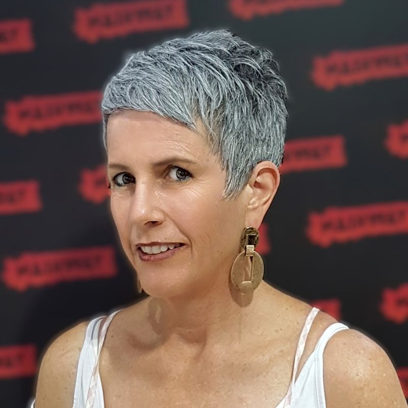 Pixie spigoloso
