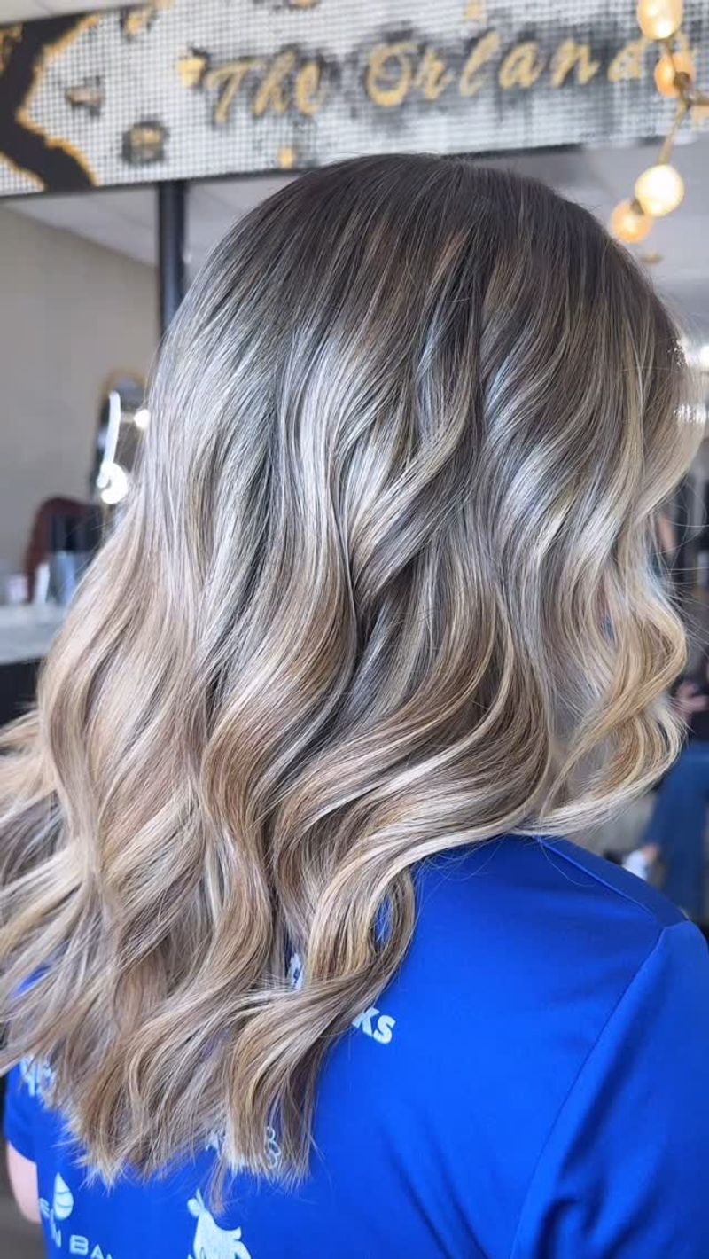 Beige Blonde Tips