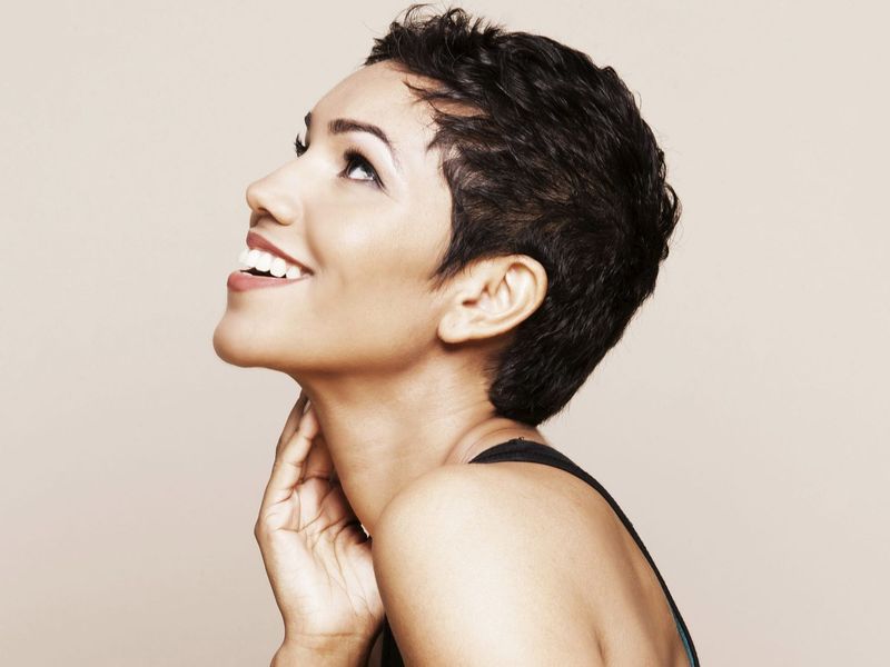 The Buzzed Pixie