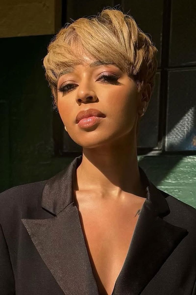 Tapered Pixie with Feathered Crown