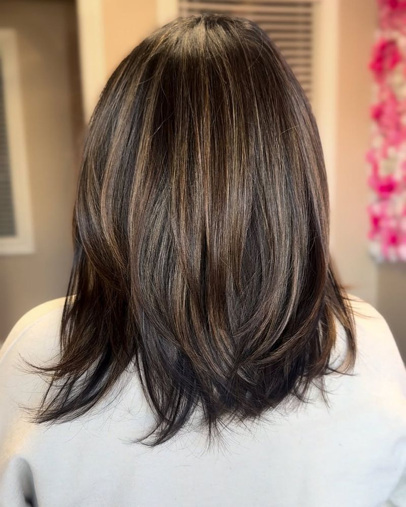 Smooth Shoulder-Length Layers