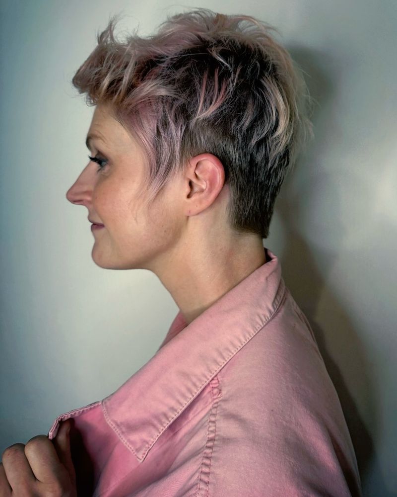 Pixie with Face-Framing Pieces